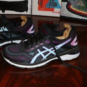 Asics Gt 2000 7 Gel Runners Sz 11 Black/Skylight Like new